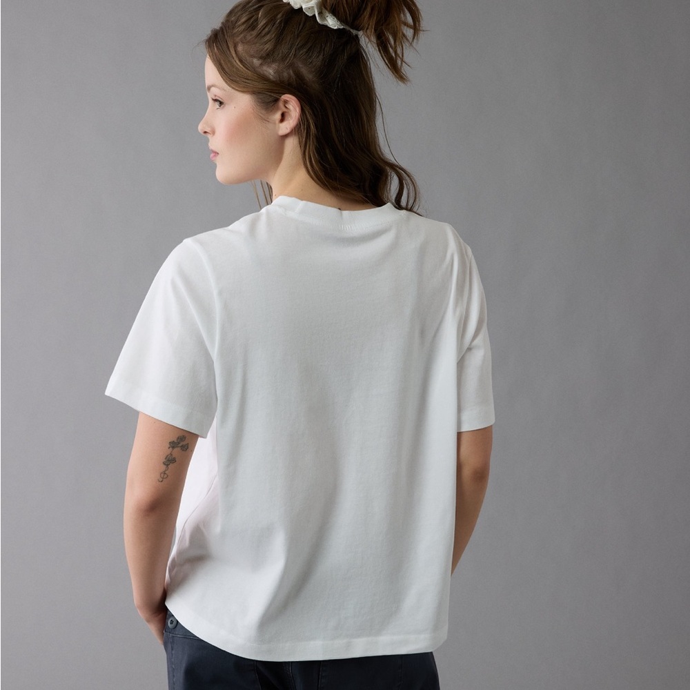NWOT Bundle of Three (3) AE Luxe Relaxed Fit Tees, XL - Picture 5 of 11